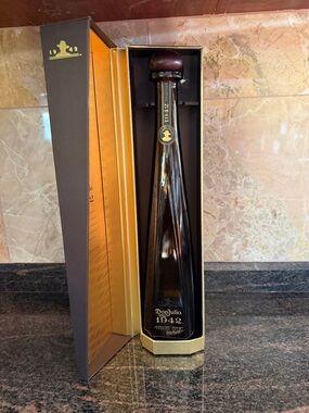 Don Julio 1942 Tequila Box - Tall Brown & Gold Packaging